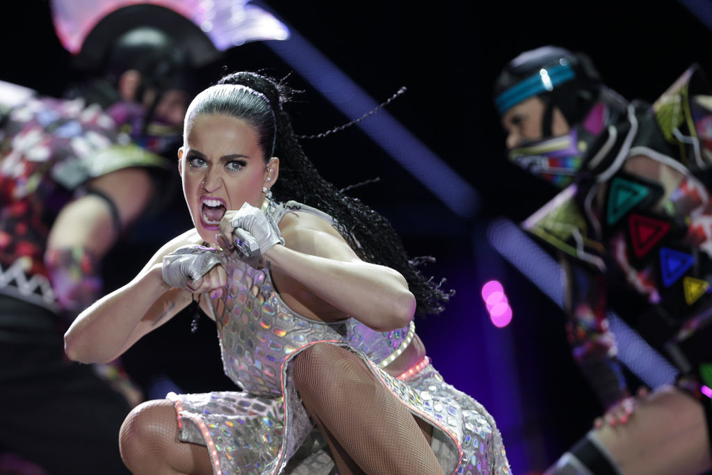 Cierra Katy Perry el Rock in Río con explosivo show