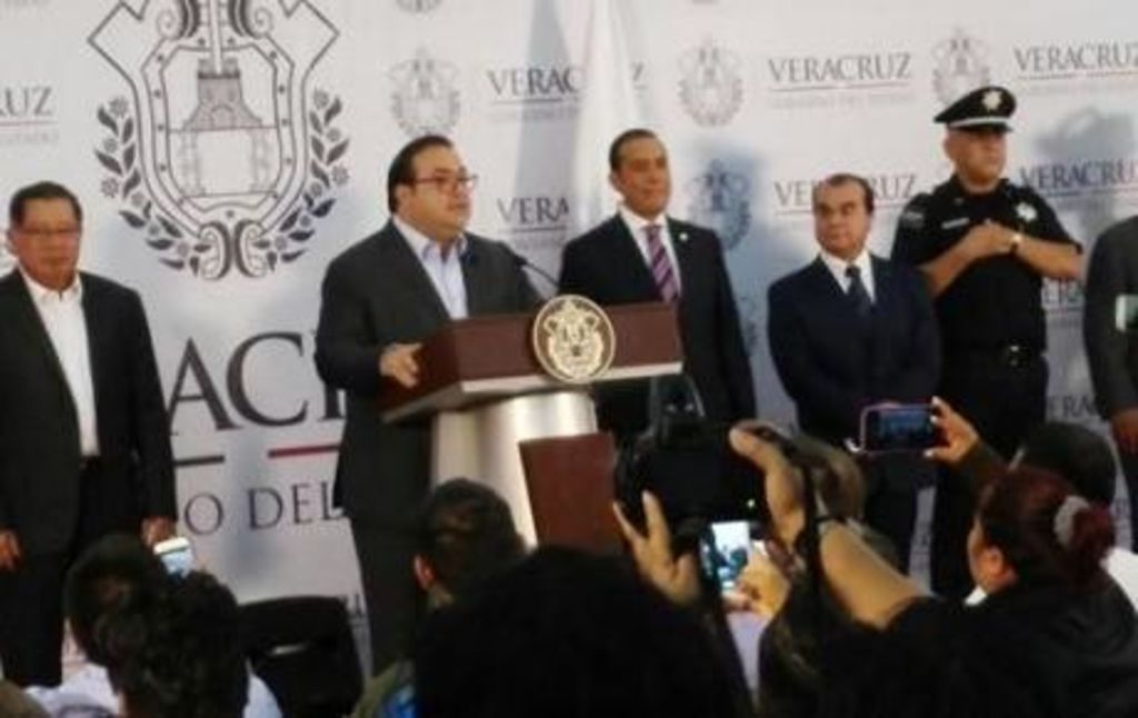 Detienen a 8 vinculados con 16 homicidios en Veracruz