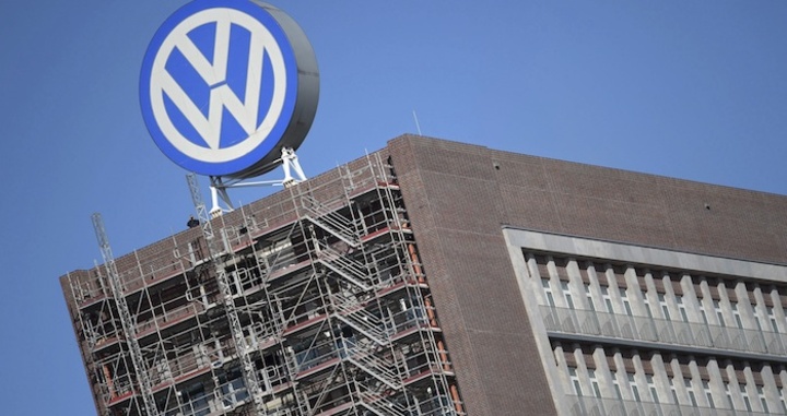 En México, 32 mil autos estarían 'alterados': VW