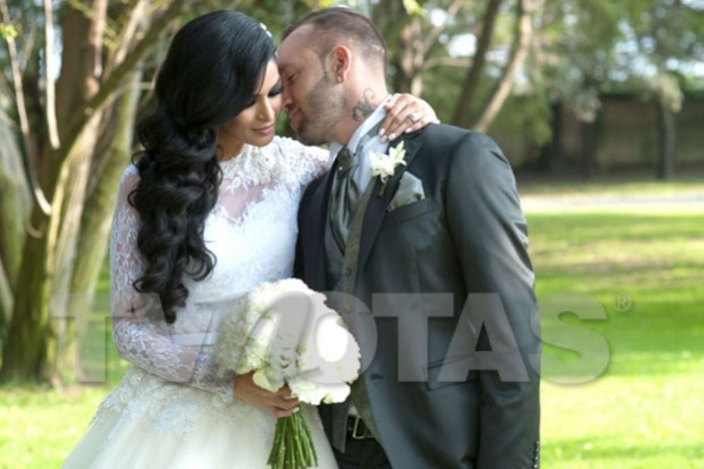 Difunden imágenes de la boda de Matías Vuoso y Casandra Ananké