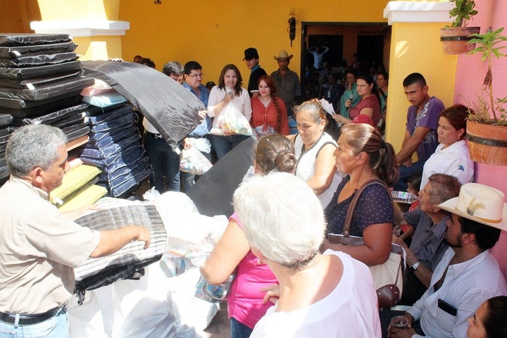 Siguen en Cosalá los desplazados de Tamazula