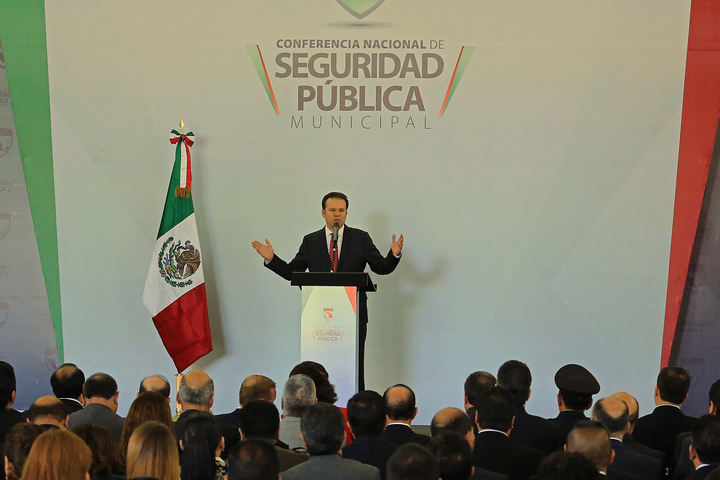 Preside Esteban Conferencia Nacional de Seguridad