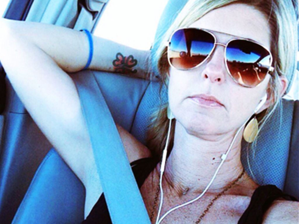 Arrestan a otra maestra en EU por escándalo con alumno