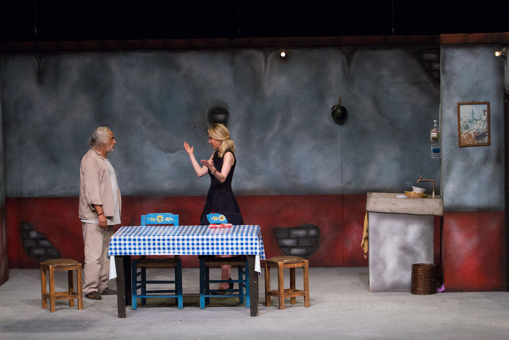 1964: Llega al mundo Edith González, popular actriz mexicana de teatro, cine y televisión