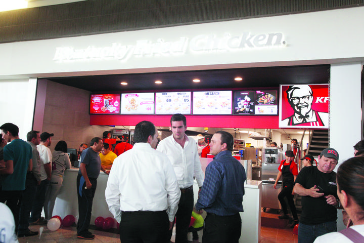 Inauguran KFC Durango