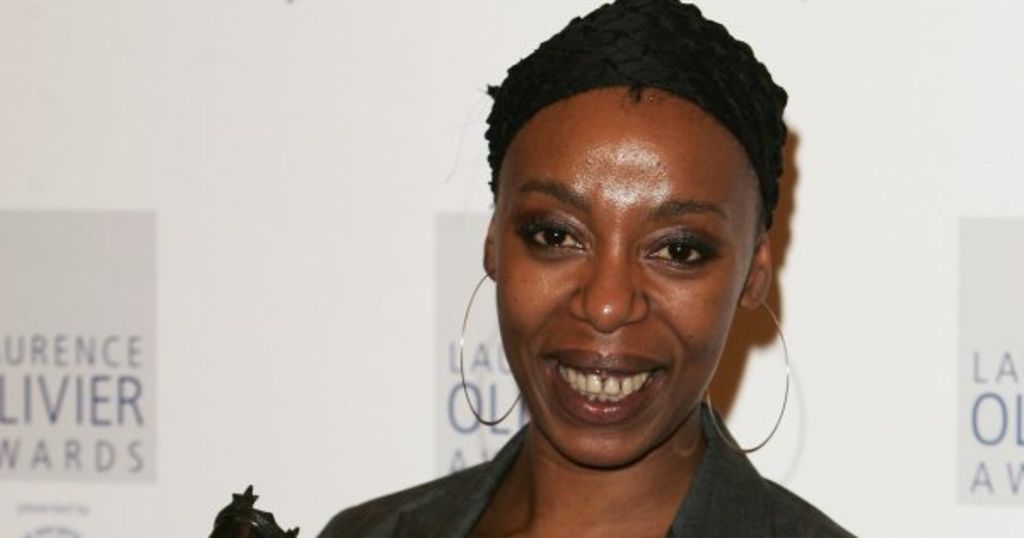 Defiende a J.K. Rowling elección de 'Hermione' negra