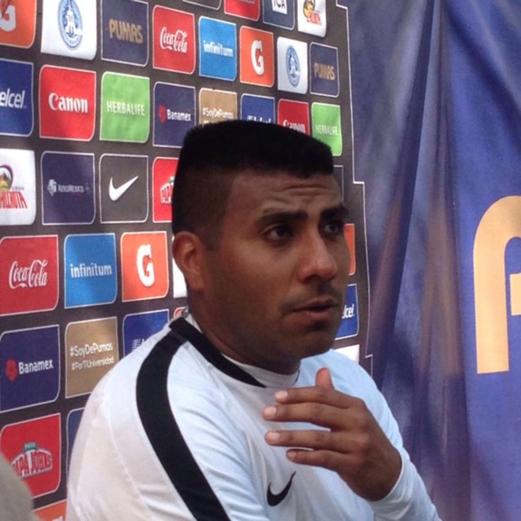 Afirma Ludueña que le gustaría jugar con el Tri