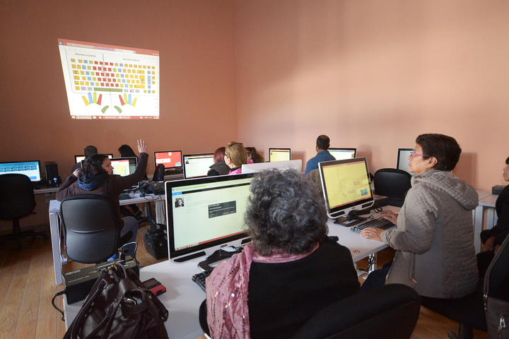 Comienza en Durango el curso 'A navegar por Internet'