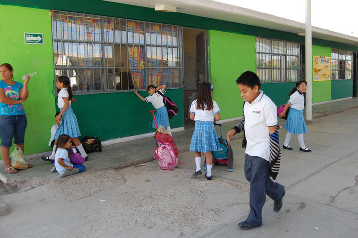 Suspenderán las clases en protesta