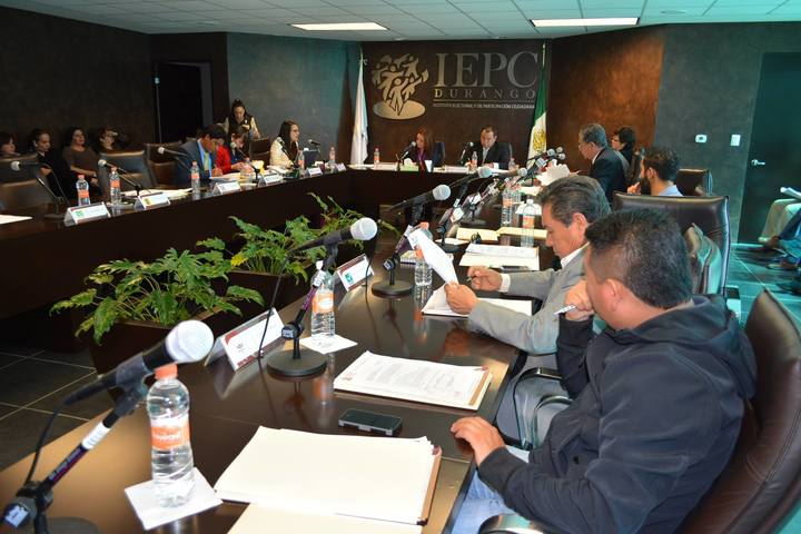 Acusación desata debate en el IEPC