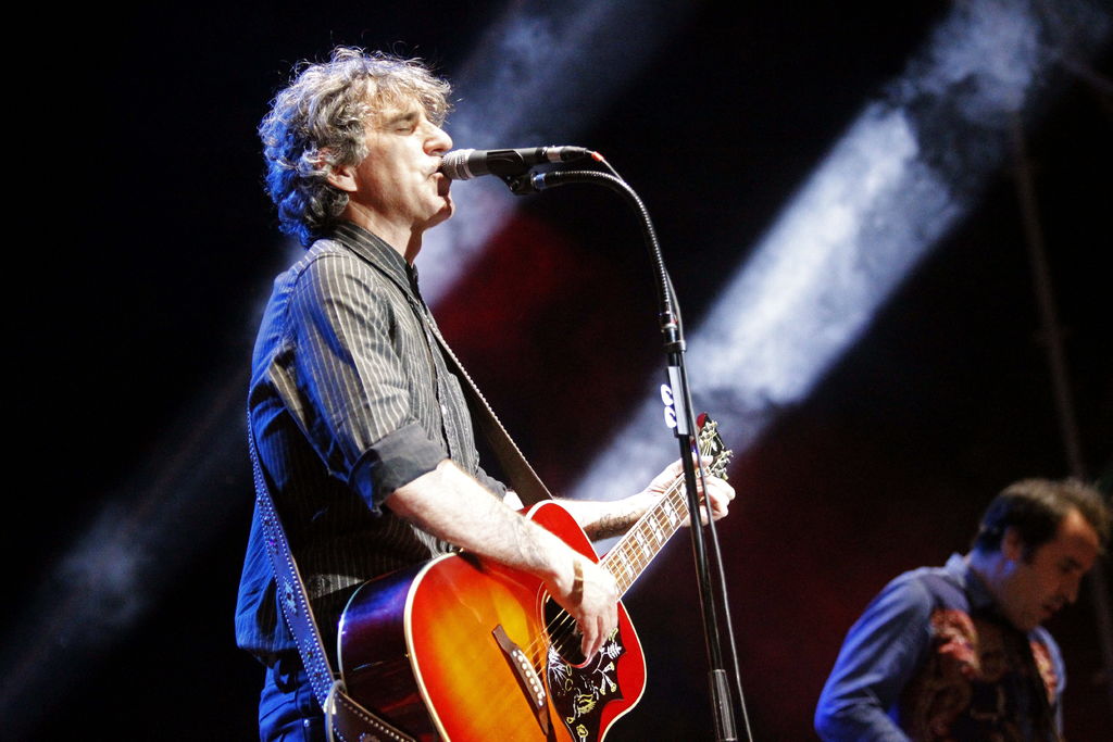 1965: Llega al mundo Mikel Erentxun, exmiembro de la popular banda de rock Duncan Dhu