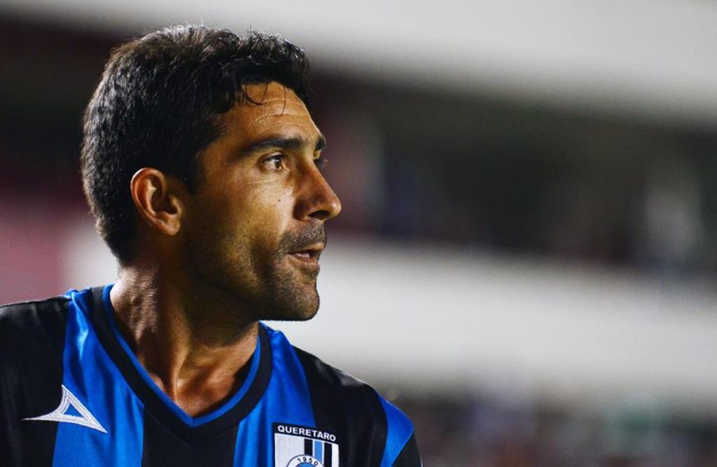 Sinha exhorta a Quéretaro a tener ambición