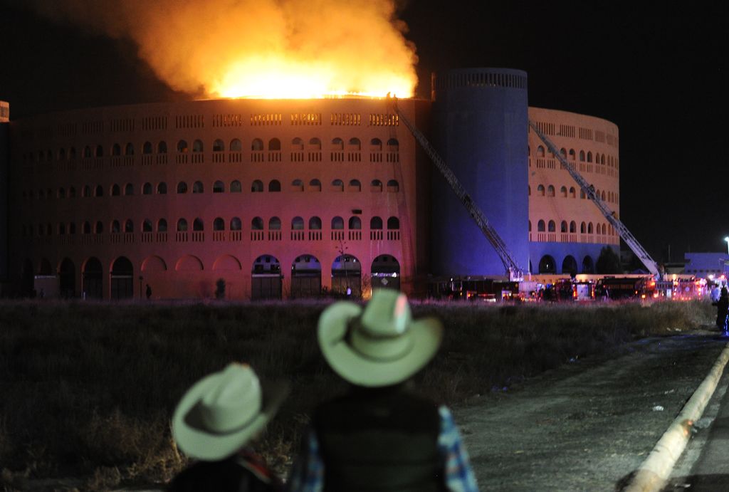 Ayuntamiento turna al MP caso de incendio en Coliseo