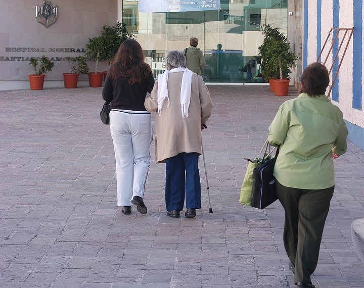 'Saben que en marzo les pagan'