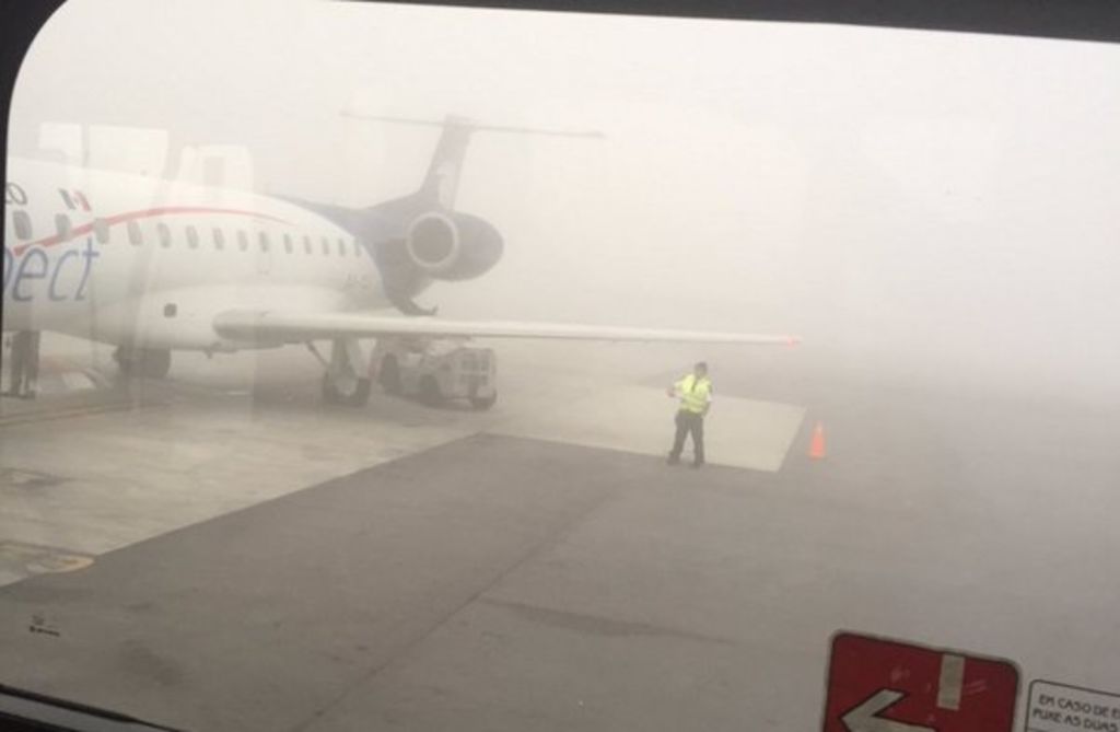 Suspenden aterrizajes en aeropuerto de Monterrey
