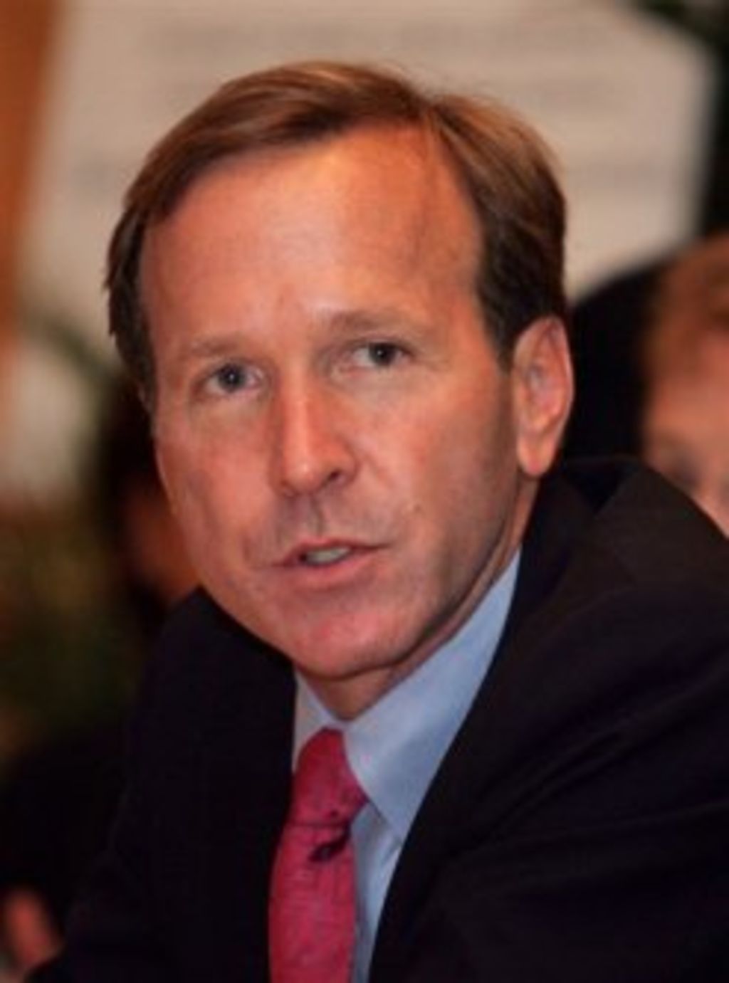 Se suma hermano de Jeb Bush a campaña de Ted Cruz