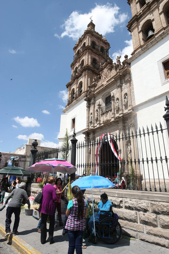 Inicia Semana Santa con el Domingo de Ramos