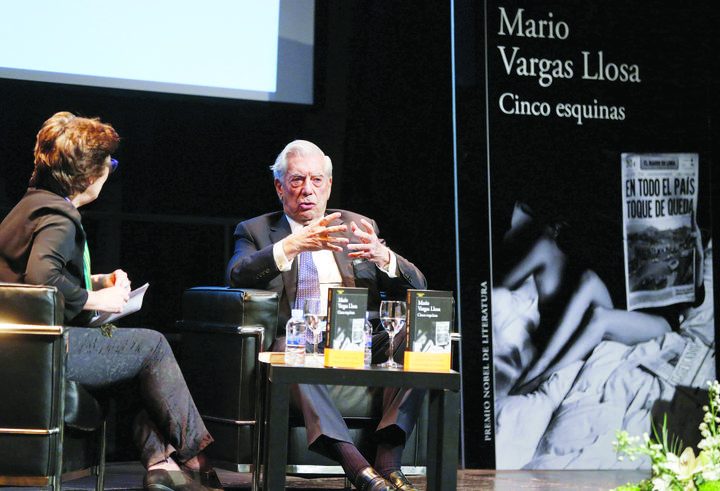 Vargas Llosa festeja 80 años