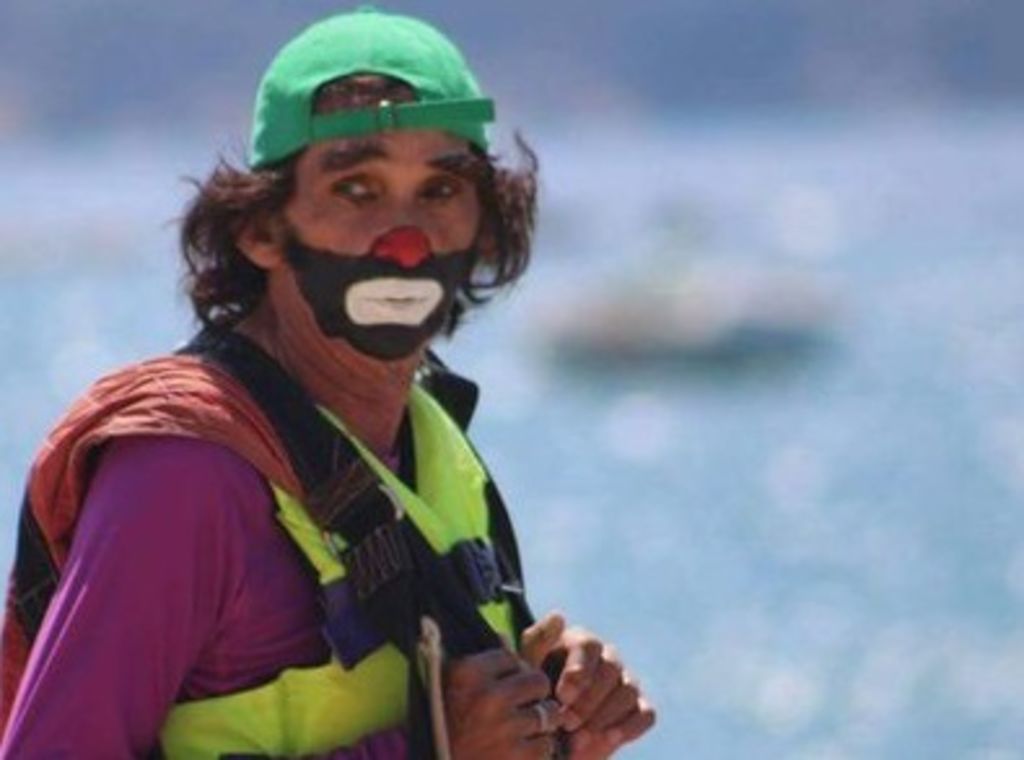 Cepillín arremete contra Chabelo; lo llama 'rajón'