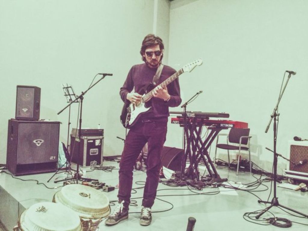 León Larregui lanza Voluma, su segundo álbum como solista