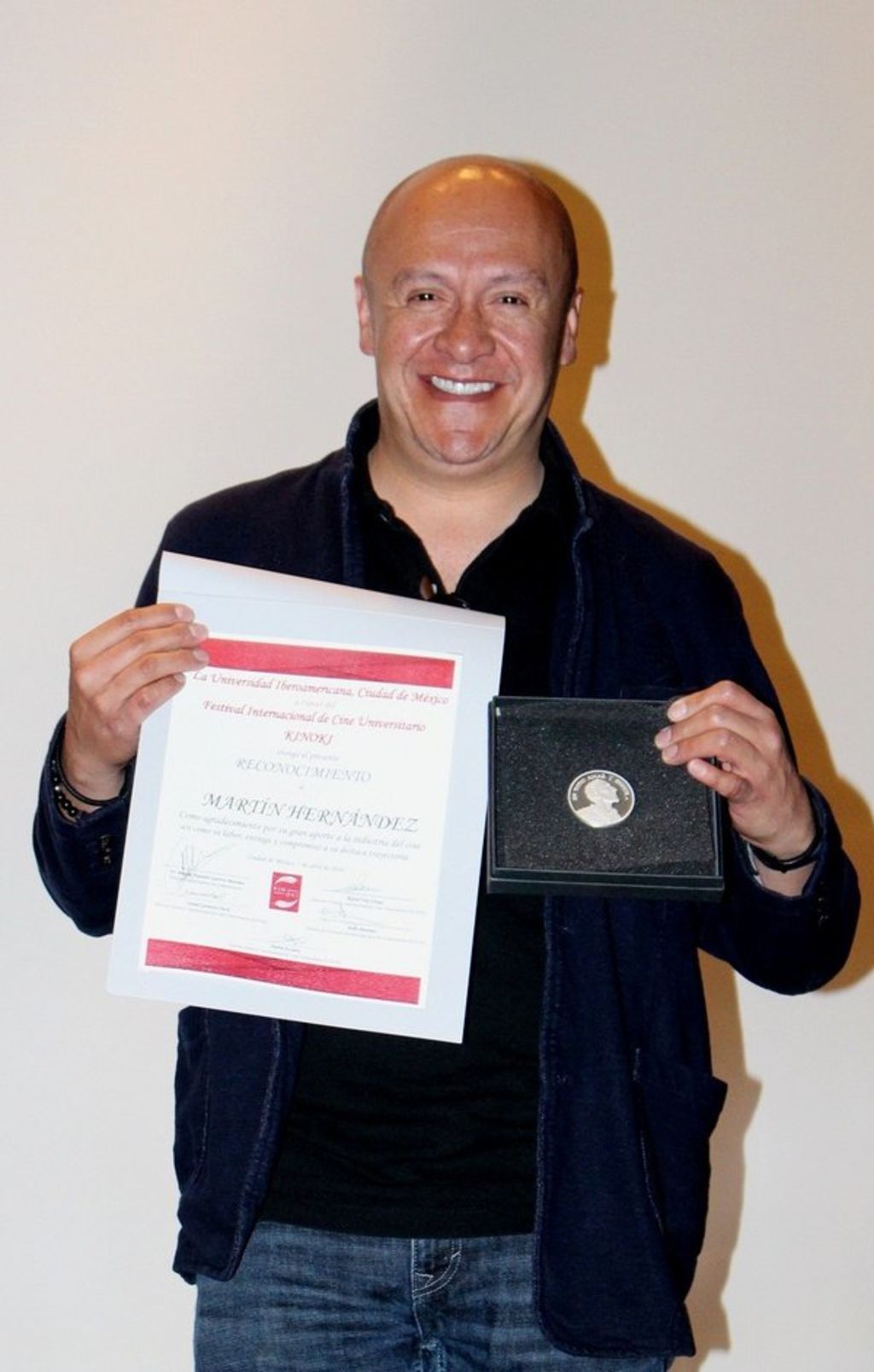 Recibe Martín Hernández homenaje en Universidad Iberoamericana