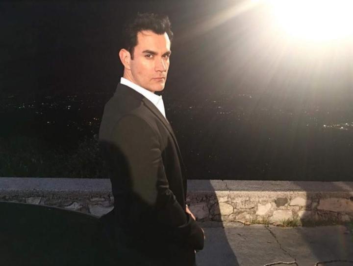 Zepeda borra foto sin ropa