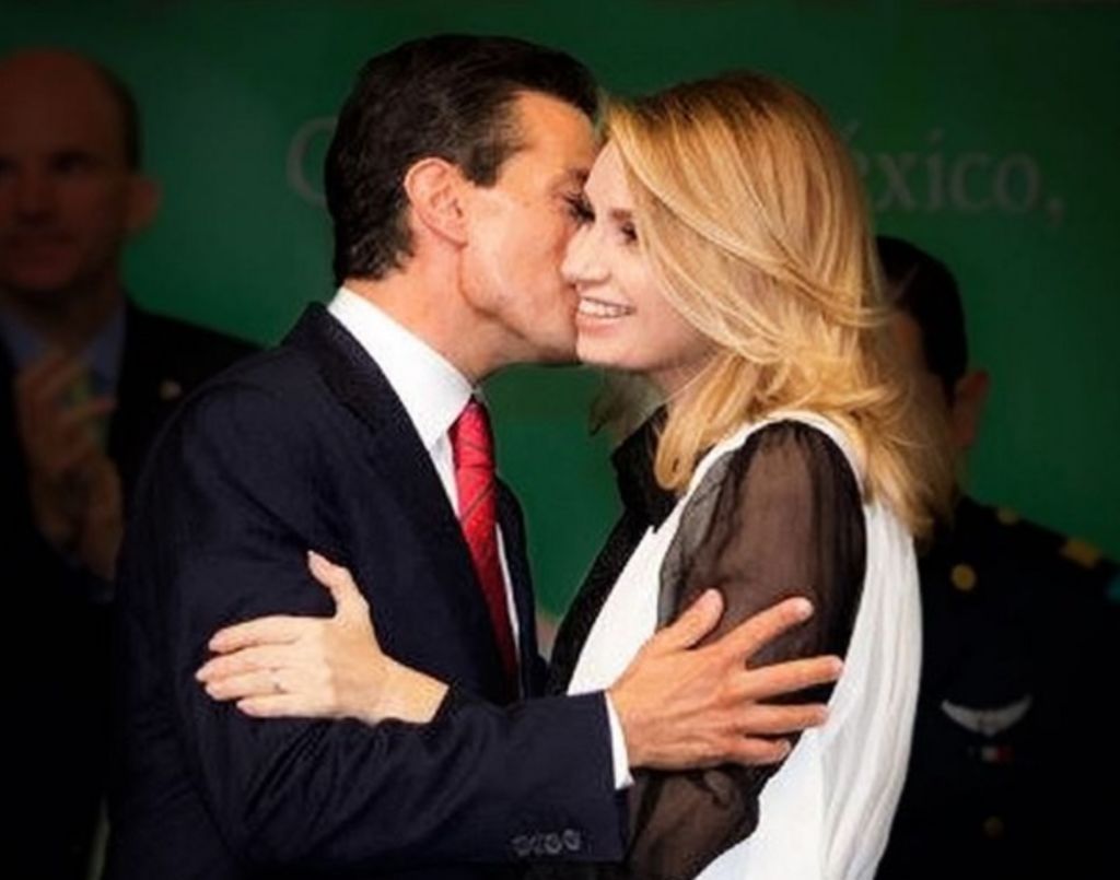 Celebra Peña Nieto el Día Internacional del Beso