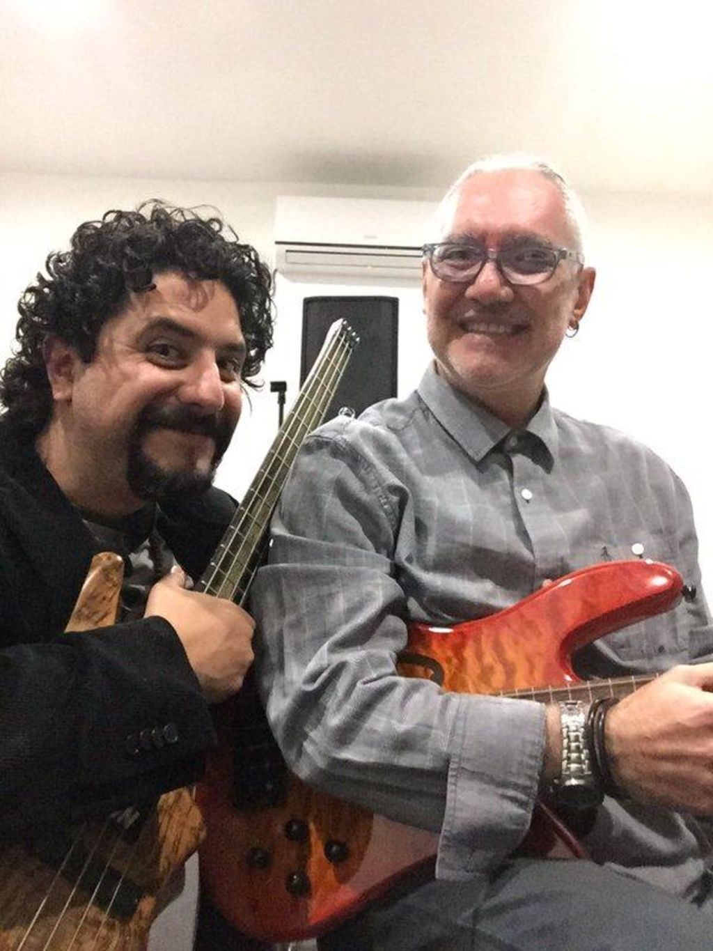 Sabo Romo destaca influencia de Caifanes