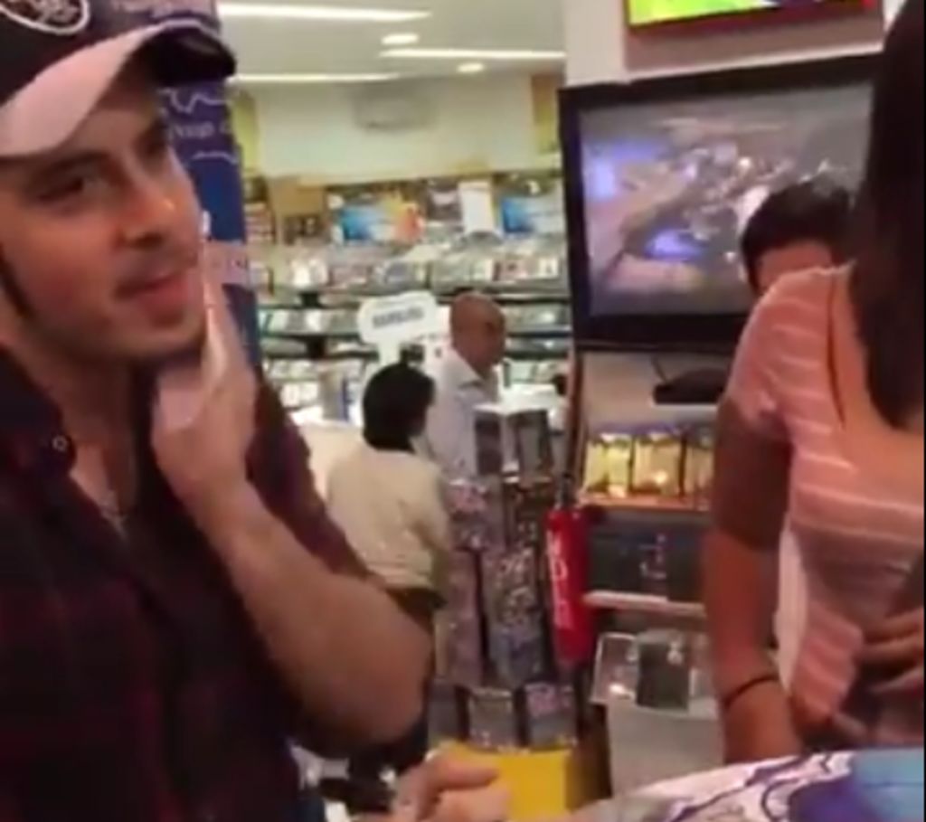 Vocalista de PXNDX se defiende