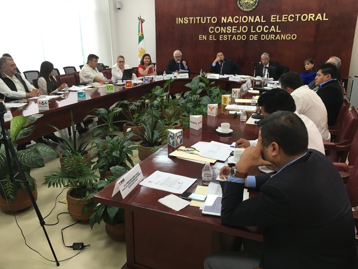 Aceleran paso en la preparación de la elección