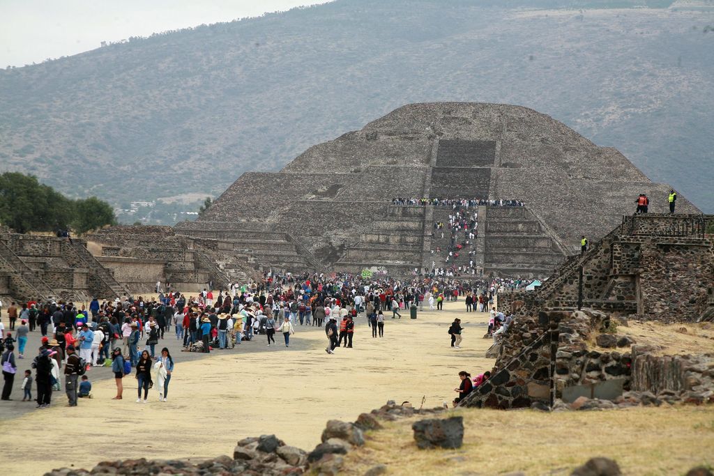Desarrollan aplicación guía de Teotihuacán