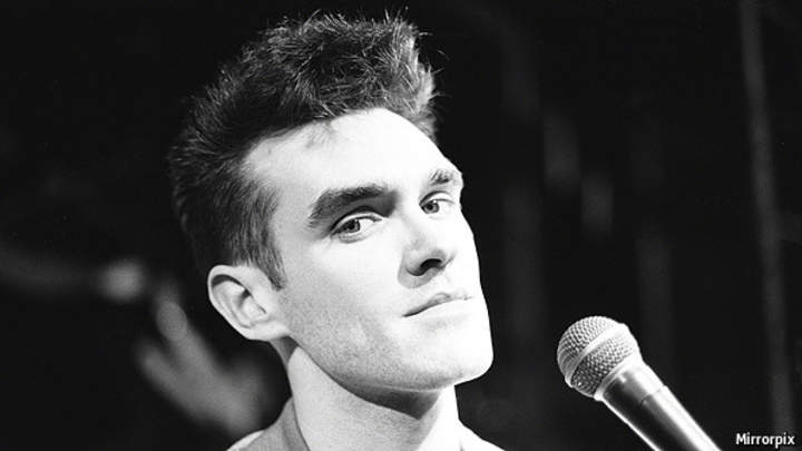 1959: Inicia la vida de Morrissey, icono de los 80's con The Smiths