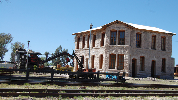 Ex estación de ferrocarril sería museo del cine