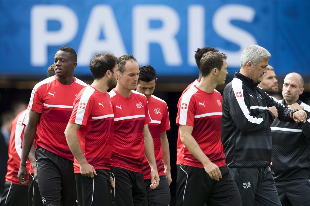 Suiza va por la clasificación ante una herida Rumania