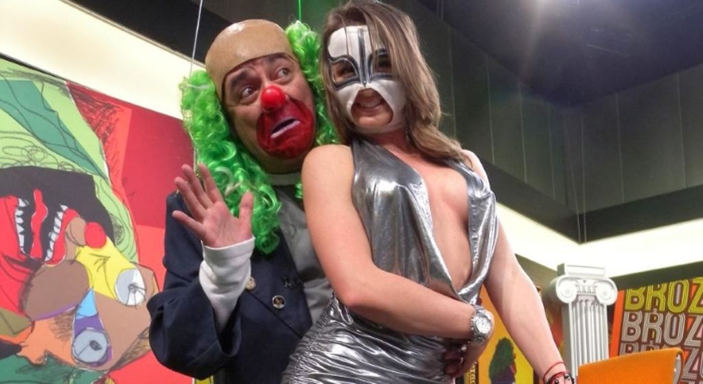 Acumula 'La Reata' propuestas eróticas de trabajo