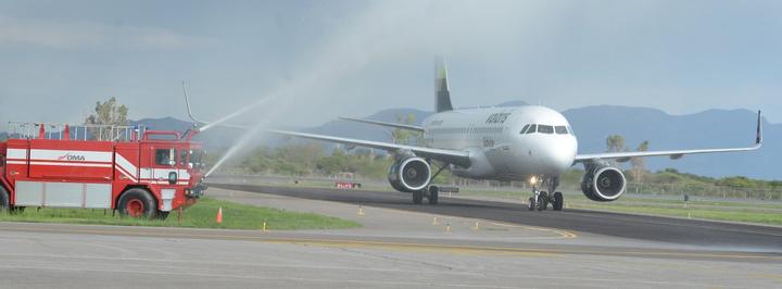 Inauguran vuelo Durango-Los Ángeles