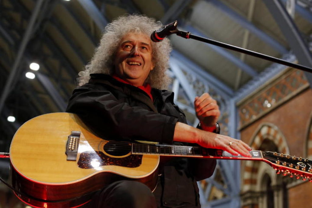 1947: Llega al mundo Brian May, uno de los 100 mejores guitarristas de todos los tiempos