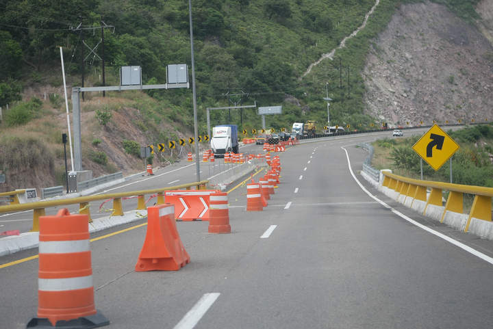 Joven mujer murió en la supercarretera