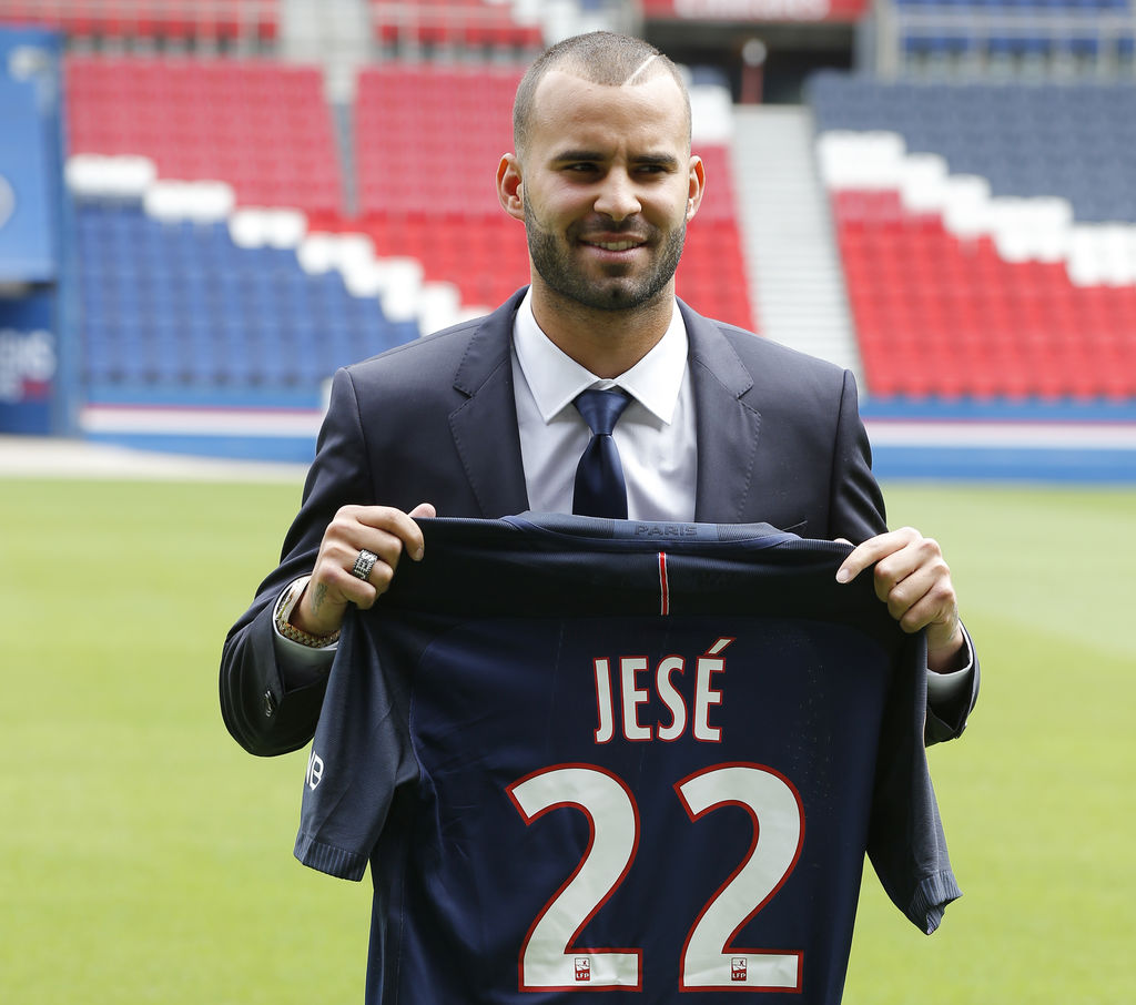 Jesé Rodríguez firma con el PSG