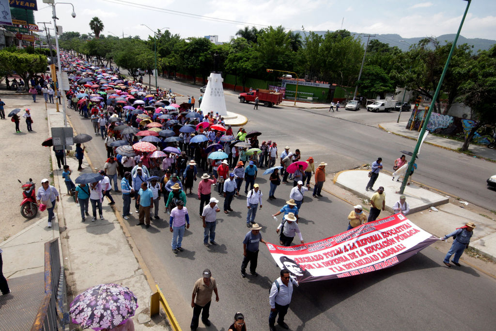 Bloqueos de la CNTE afectan turismo en Oaxaca y Chiapas