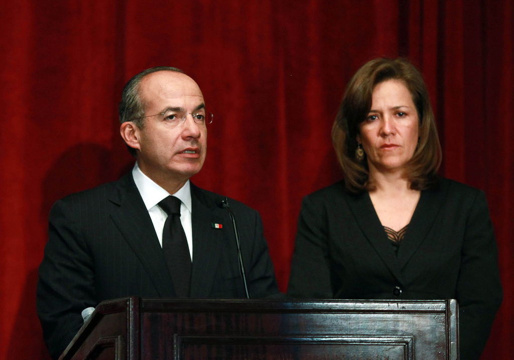 Calderón y Zavala no tienen las manos limpias, dice Camacho