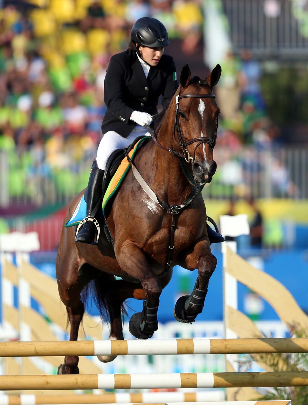 Tamara Vega termina en quinto lugar en purba de equitación