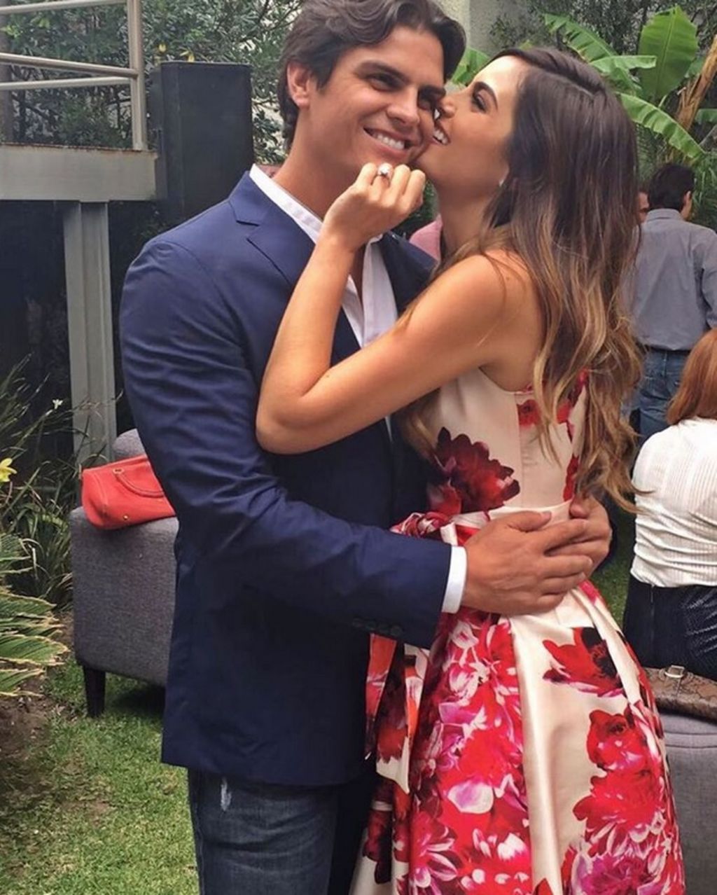 Se casará Ximena Navarrete con Juan Carlos Valladares