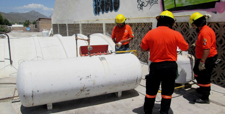 Reconocen el trabajo de los bomberos