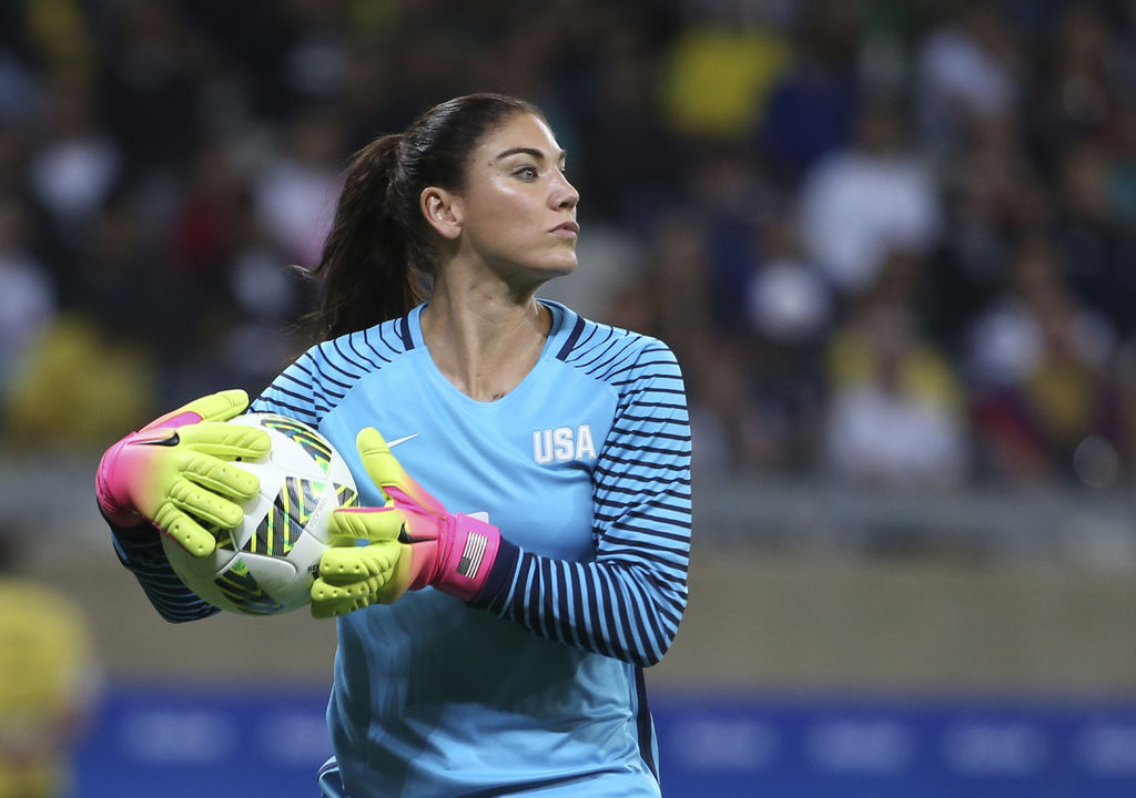 Suspenden seis meses a Hope Solo por insultar a suecas en Río 2016