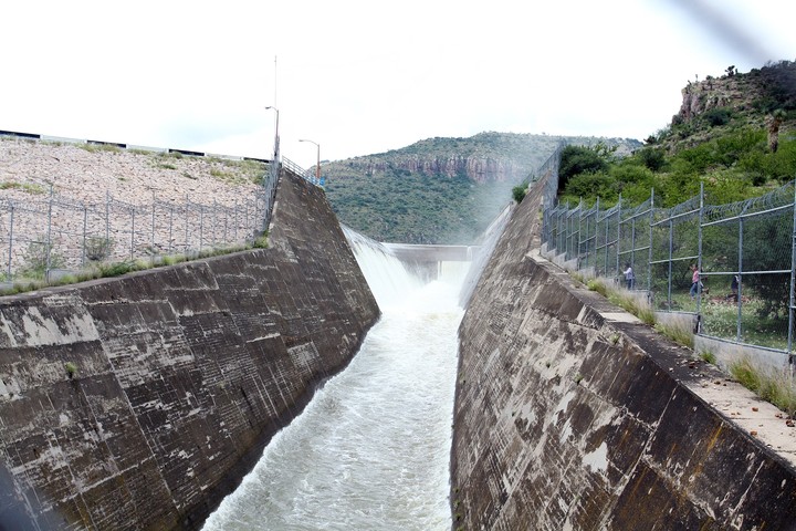 Durango aporta el 12% a nivel nacional del agua caída en agosto