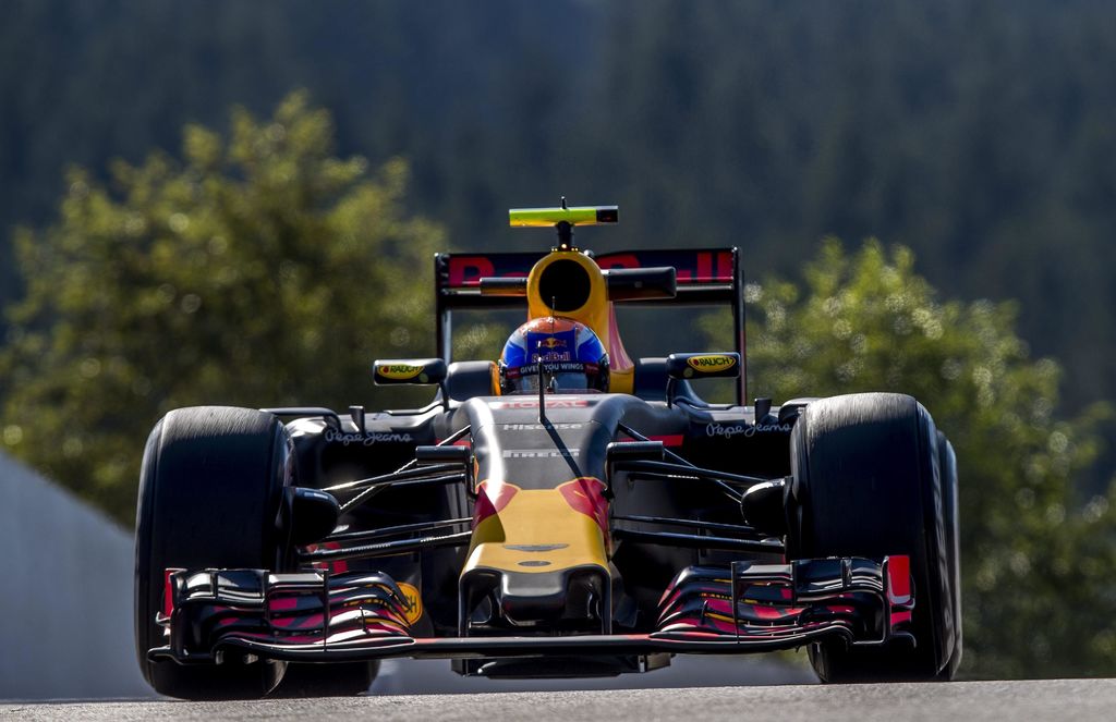 Max Verstappen marca el tiempo más rápido en Bélgica