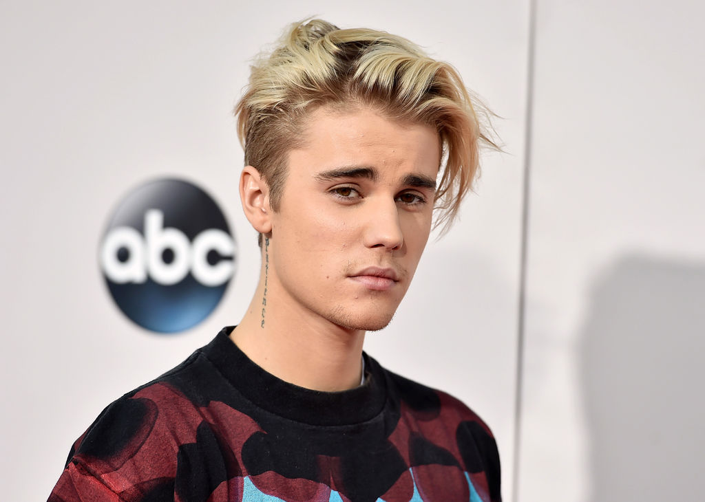 Demandan a Justin Bieber por dejar 'plantados' a admiradores