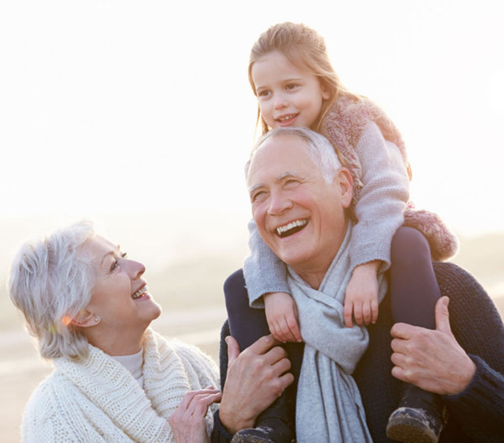 1983: Se celebra por primera vez el Día del Abuelo en México