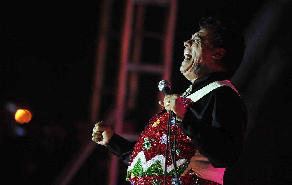 Muere Juan Gabriel a los 66 años